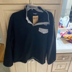 Patagonia men’s pullover fleece